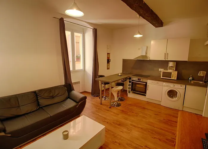 Conventionnel Chiappe Vieille Appartement Ajaccio (Corsica)