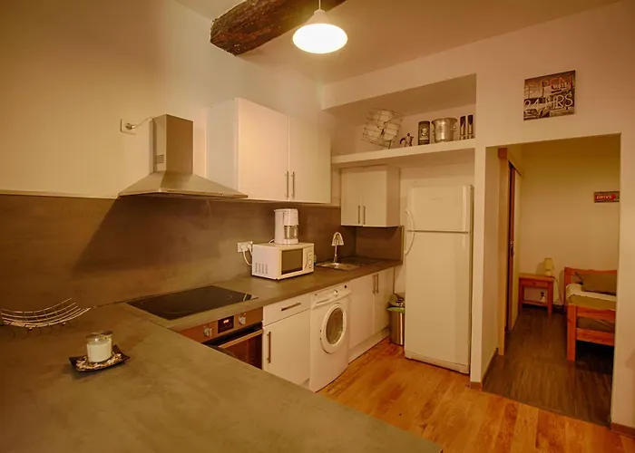 Conventionnel Chiappe Vieille Appartement Ajaccio (Corsica)